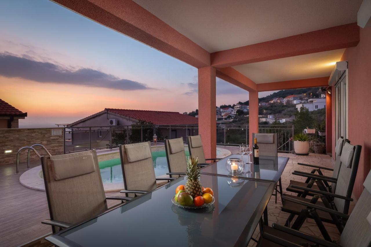 Solaris Holiday Home - Private Pool Stanici Luaran gambar